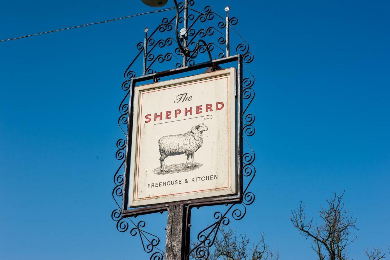 Boxted  The Shepherd At Langham מראה חיצוני תמונה